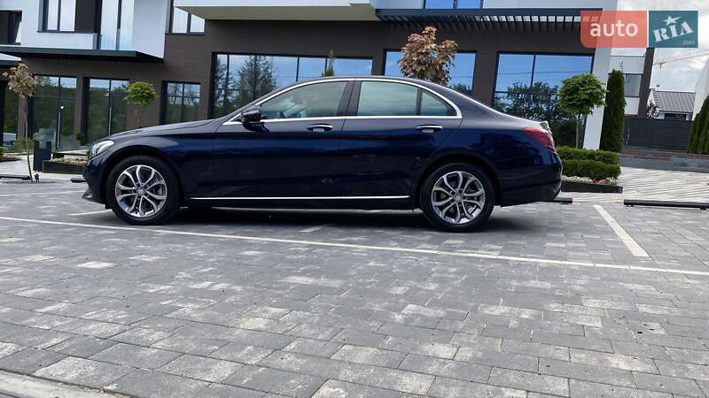 Седан Mercedes-Benz C-Class 2015 в Ужгороді
