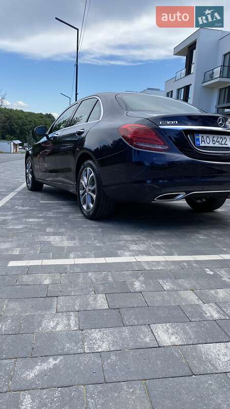 Седан Mercedes-Benz C-Class 2015 в Ужгороді