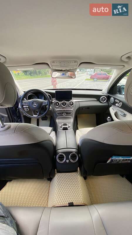 Седан Mercedes-Benz C-Class 2015 в Ужгороді