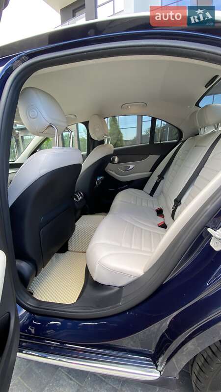 Седан Mercedes-Benz C-Class 2015 в Ужгороді