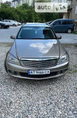 Універсал Mercedes-Benz C-Class 2009 в Івано-Франківську