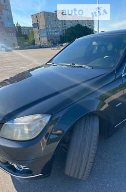 Седан Mercedes-Benz C-Class 2010 в Кропивницькому