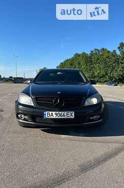 Седан Mercedes-Benz C-Class 2010 в Кропивницькому