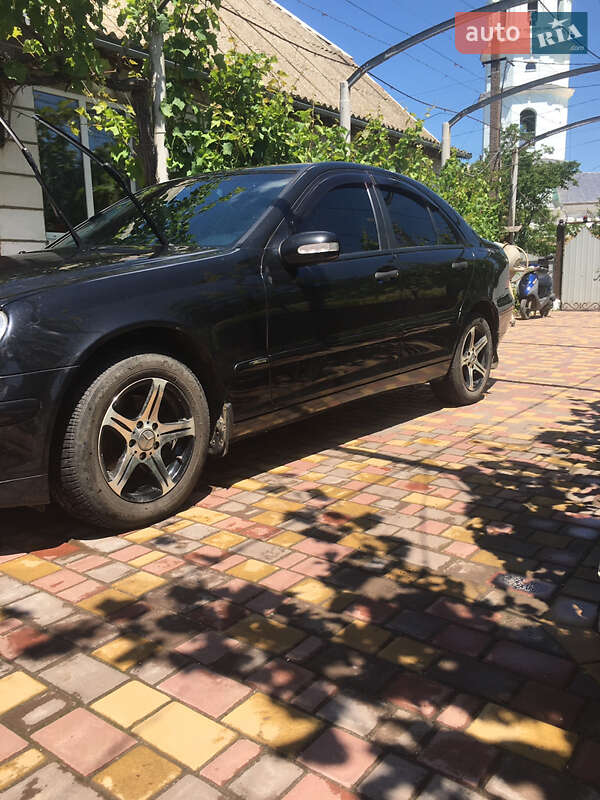 Седан Mercedes-Benz C-Class 2001 в Вилково