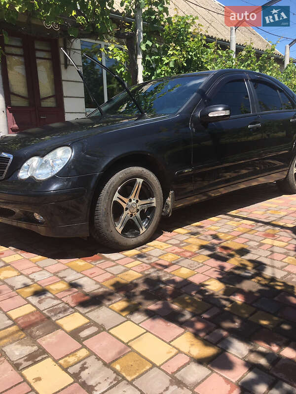 Седан Mercedes-Benz C-Class 2001 в Вилково