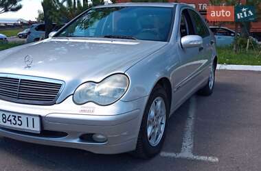 Седан Mercedes-Benz C-Class 2004 в Ровно