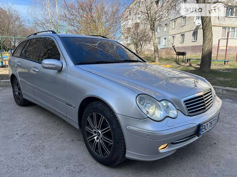 Универсал Mercedes-Benz C-Class 2003 в Кременце