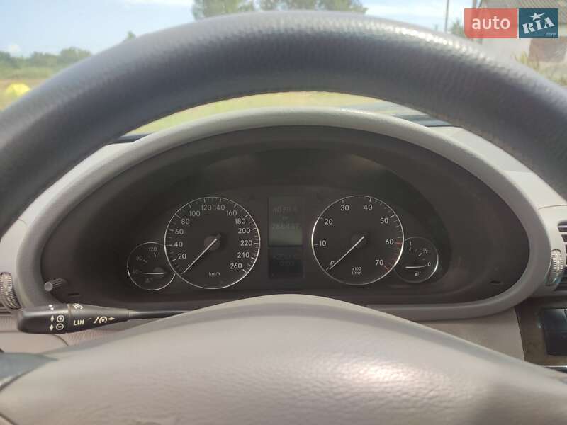 Универсал Mercedes-Benz C-Class 2005 в Дружковке