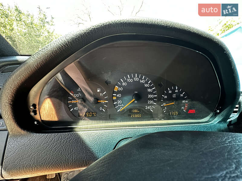 Седан Mercedes-Benz C-Class 1997 в Измаиле