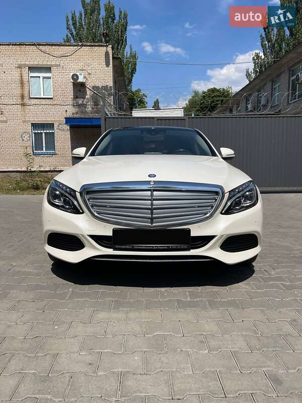 Седан Mercedes-Benz C-Class 2014 в Кривом Роге