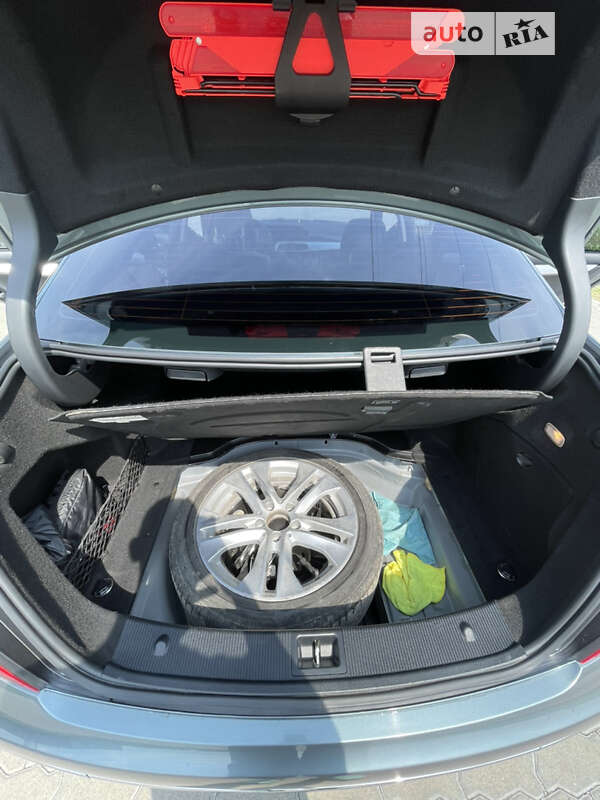 Седан Mercedes-Benz C-Class 2011 в Буске фото 19 Седан Mercedes-Benz C-Class 2011 в Буске