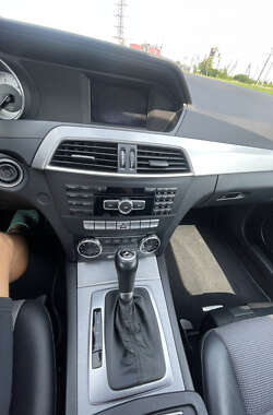 Седан Mercedes-Benz C-Class 2011 в 