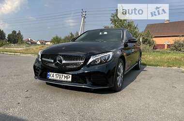 Седан Mercedes-Benz C-Class 2015 в Киеве