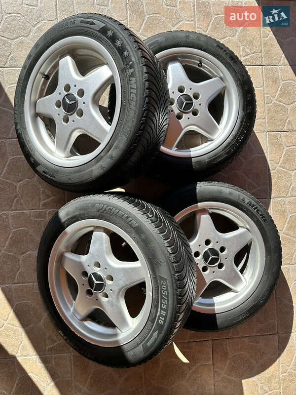 Седан Mercedes-Benz C-Class 2000 в Рахові