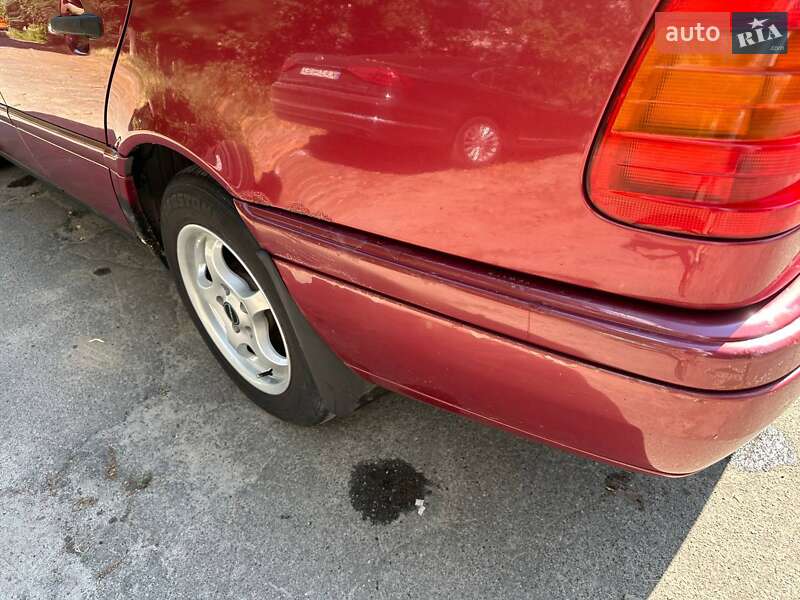 Седан Mercedes-Benz C-Class 1994 в Киеве фото 14 Седан Mercedes-Benz C-Class 1994 в Киеве