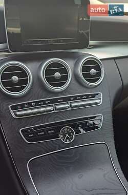Седан Mercedes-Benz C-Class 2015 в Киеве
