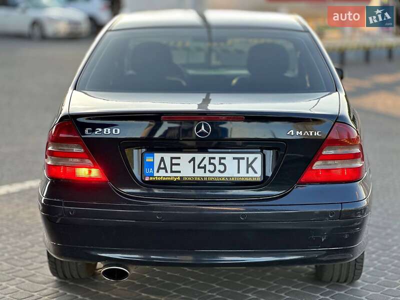 Седан Mercedes-Benz C-Class 2005 в Каменском