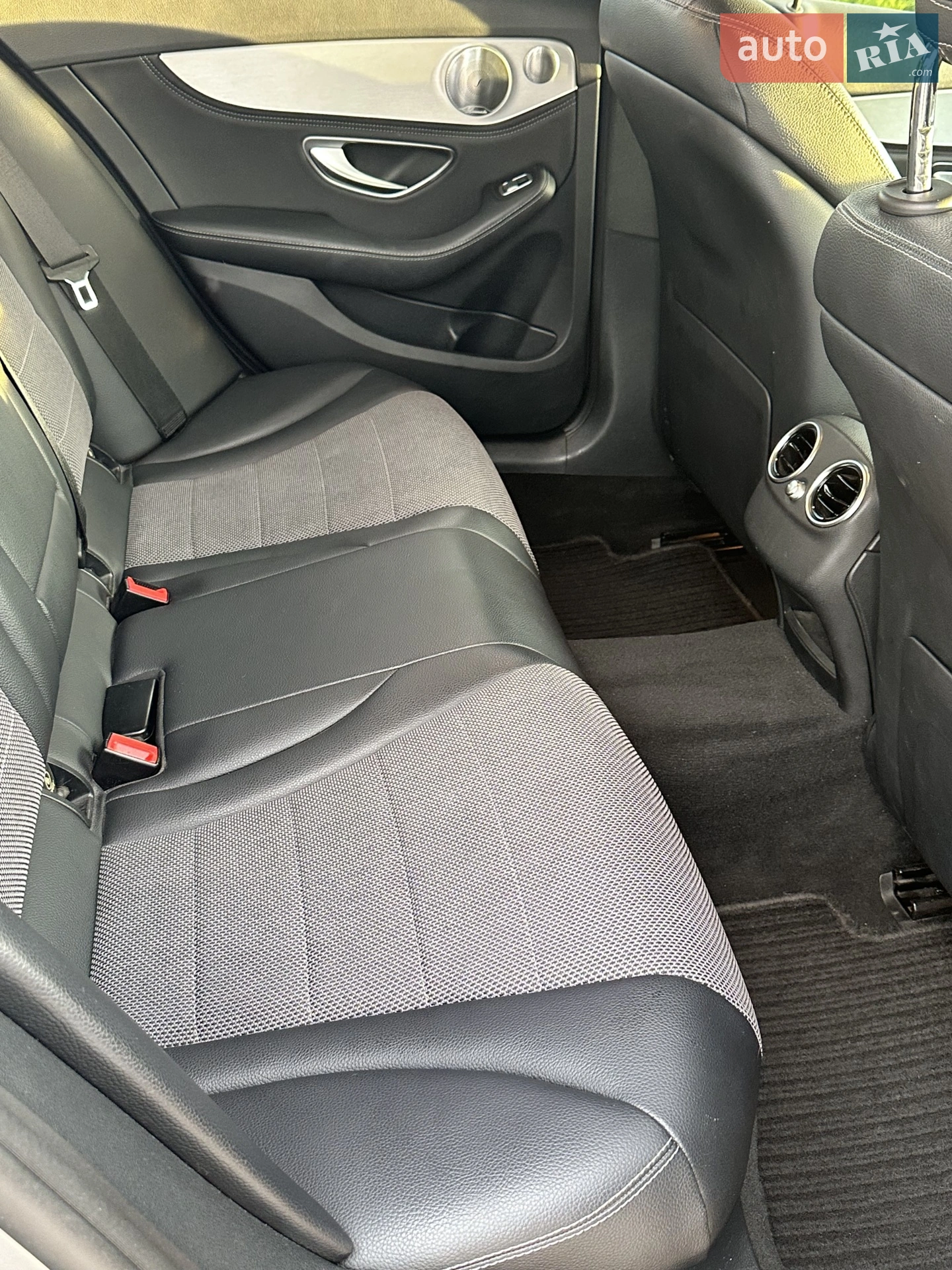 2014 Mercedes-Benz C-klasse - мініатюра 20