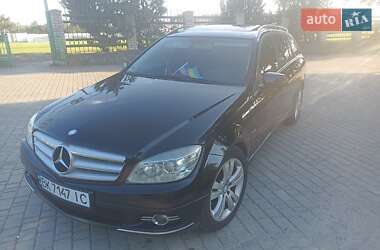 Универсал Mercedes-Benz C-Class 2011 в 