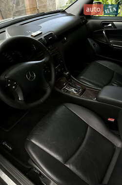 Седан Mercedes-Benz C-Class 2000 в 
