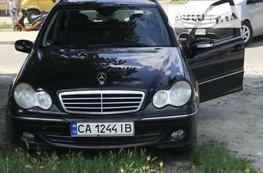 Универсал Mercedes-Benz C-Class 2006 в Звенигородке