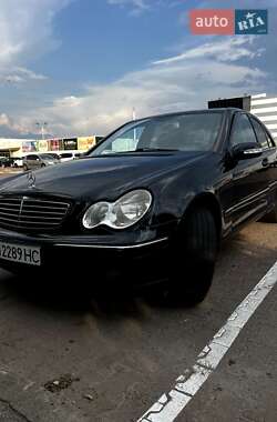 Седан Mercedes-Benz C-Class 2002 в Житомирі