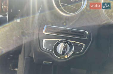 Седан Mercedes-Benz C-Class 2017 в 