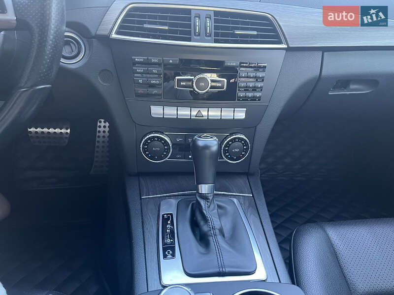 Седан Mercedes-Benz C-Class 2014 в Одессе
