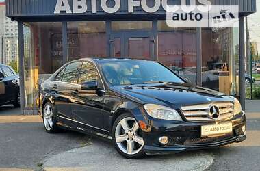 Седан Mercedes-Benz C-Class 2010 в Киеве