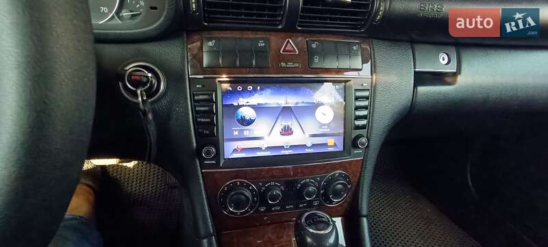 Універсал Mercedes-Benz C-Class 2005 в Києві