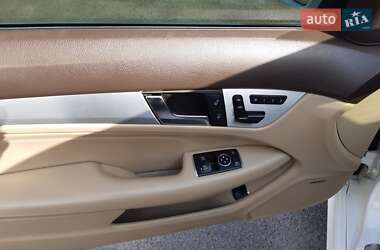 Купе Mercedes-Benz C-Class 2012 в 