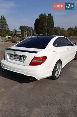 Купе Mercedes-Benz C-Class 2012 в 