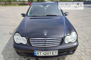 Універсал Mercedes-Benz C-Class 2006 в Калуші