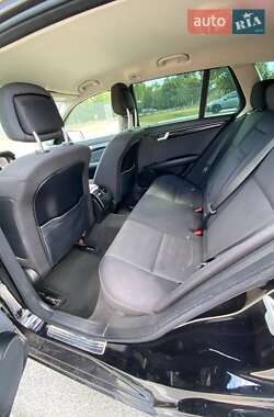 Универсал Mercedes-Benz C-Class 2011 в 