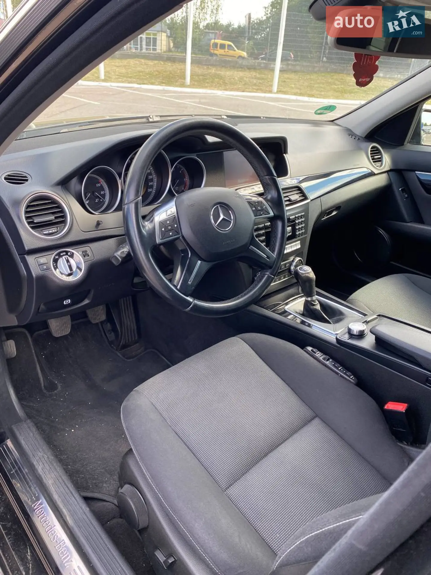 2011 Mercedes-Benz C-klasse - мініатюра 12