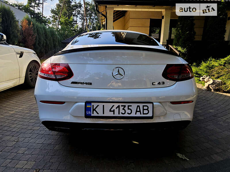 Купе Mercedes-Benz C-Class 2016 в Киеве
