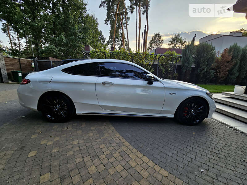 Купе Mercedes-Benz C-Class 2016 в Киеве