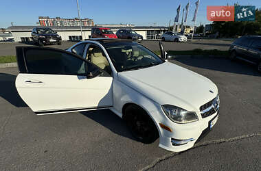 Купе Mercedes-Benz C-Class 2012 в 