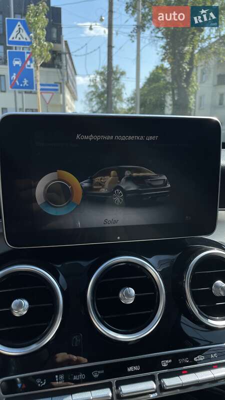 Седан Mercedes-Benz C-Class 2015 в Львове