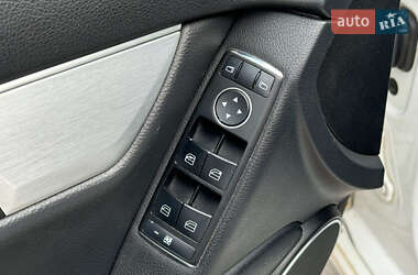 Седан Mercedes-Benz C-Class 2012 в 