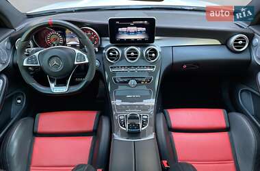 Купе Mercedes-Benz C-Class 2016 в 