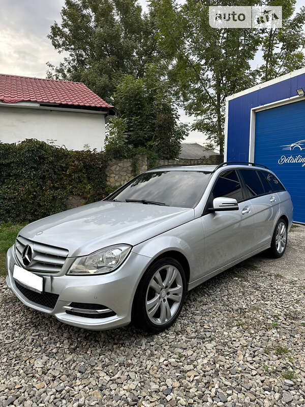 Mercedes-Benz C-Class 2013