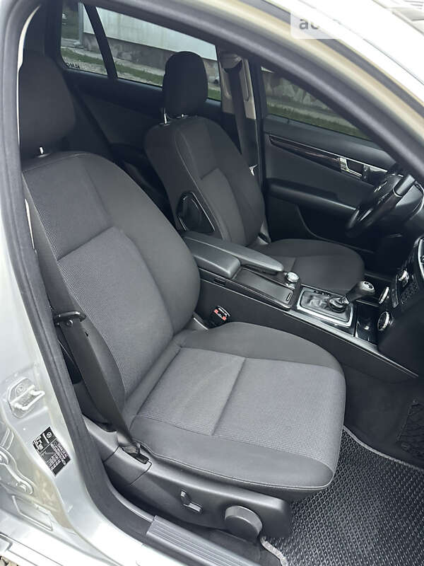 Универсал Mercedes-Benz C-Class 2013 в Коломые