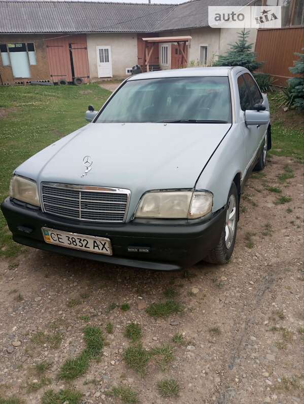 Mercedes-Benz C-Class 1995