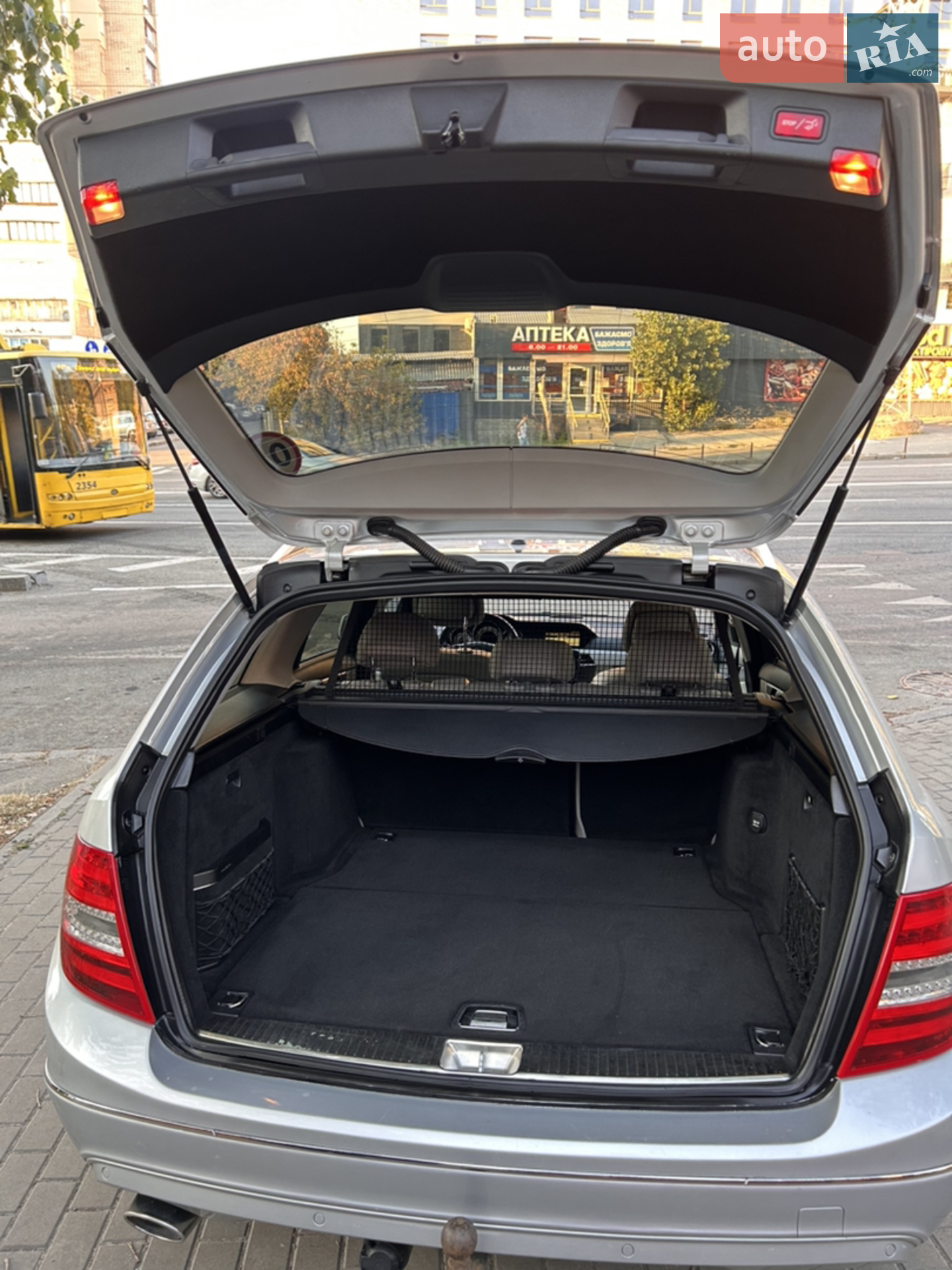 2011 Mercedes-Benz C-klasse - мініатюра 20