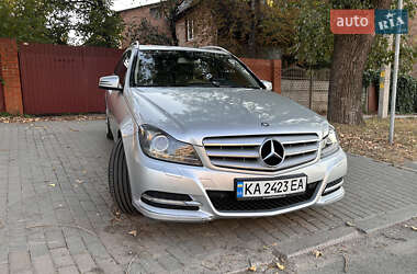 Универсал Mercedes-Benz C-Class 2011 в 
