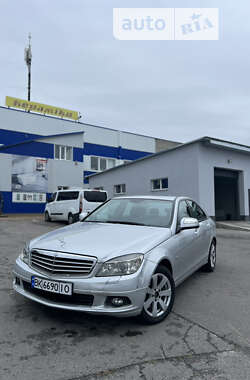 Седан Mercedes-Benz C-Class 2007 в Рівному