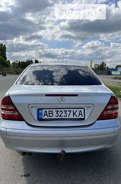 Седан Mercedes-Benz C-Class 2006 в 