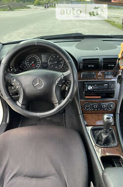 Седан Mercedes-Benz C-Class 2006 в 