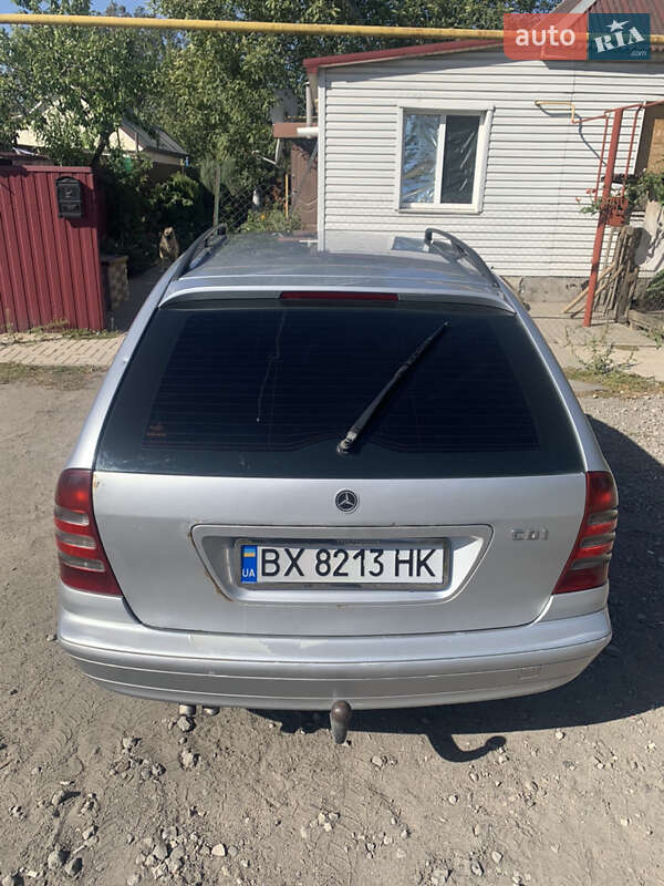 Универсал Mercedes-Benz C-Class 2002 в Доброполье